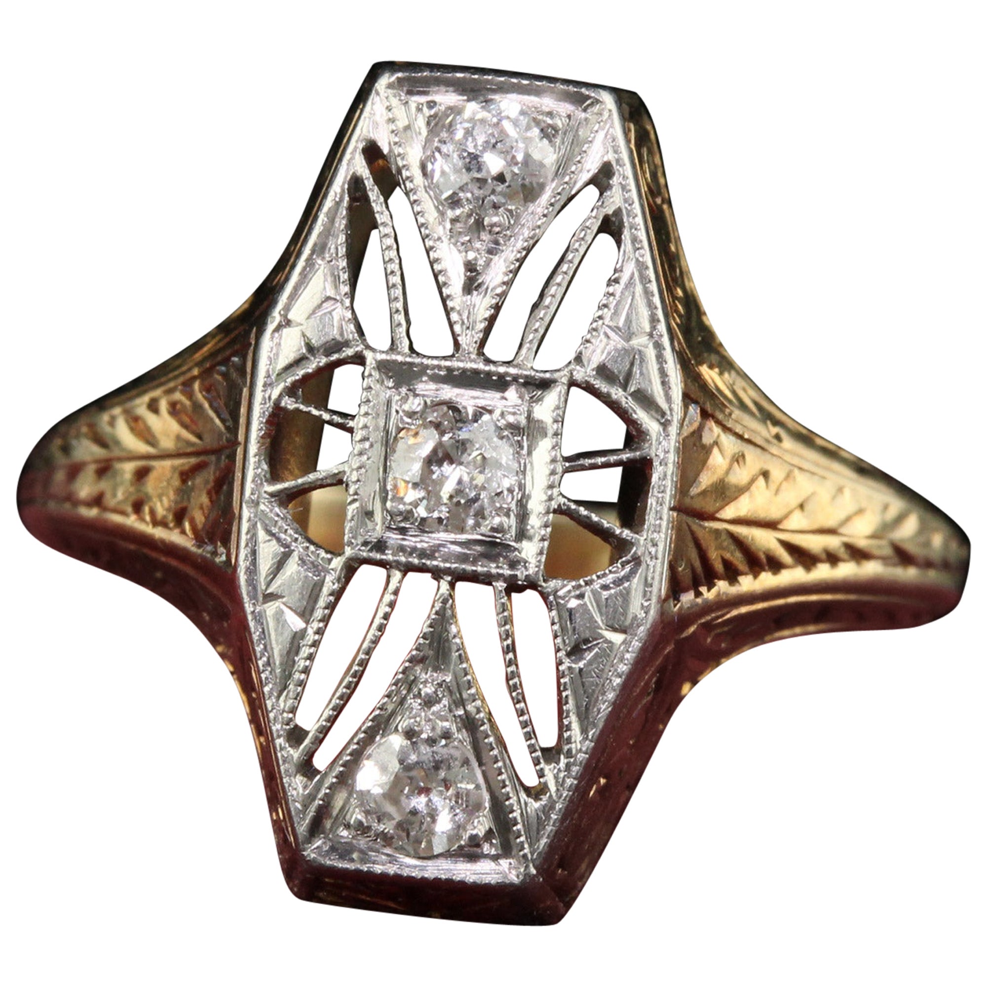 Antique Art Deco 14K Yellow Gold Platinum Top Old Mine Diamond Filigree Ring For Sale