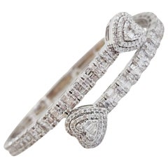 3.65 Carat Heart Shape Bangle White Gold 14 Karat Bracelet