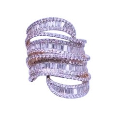 Incroyable bague ornée de 2,49 carats de diamants 