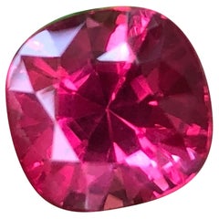 Mehengi Spinel nettoyé à la loupe 4,24 carats, certifié GRS 