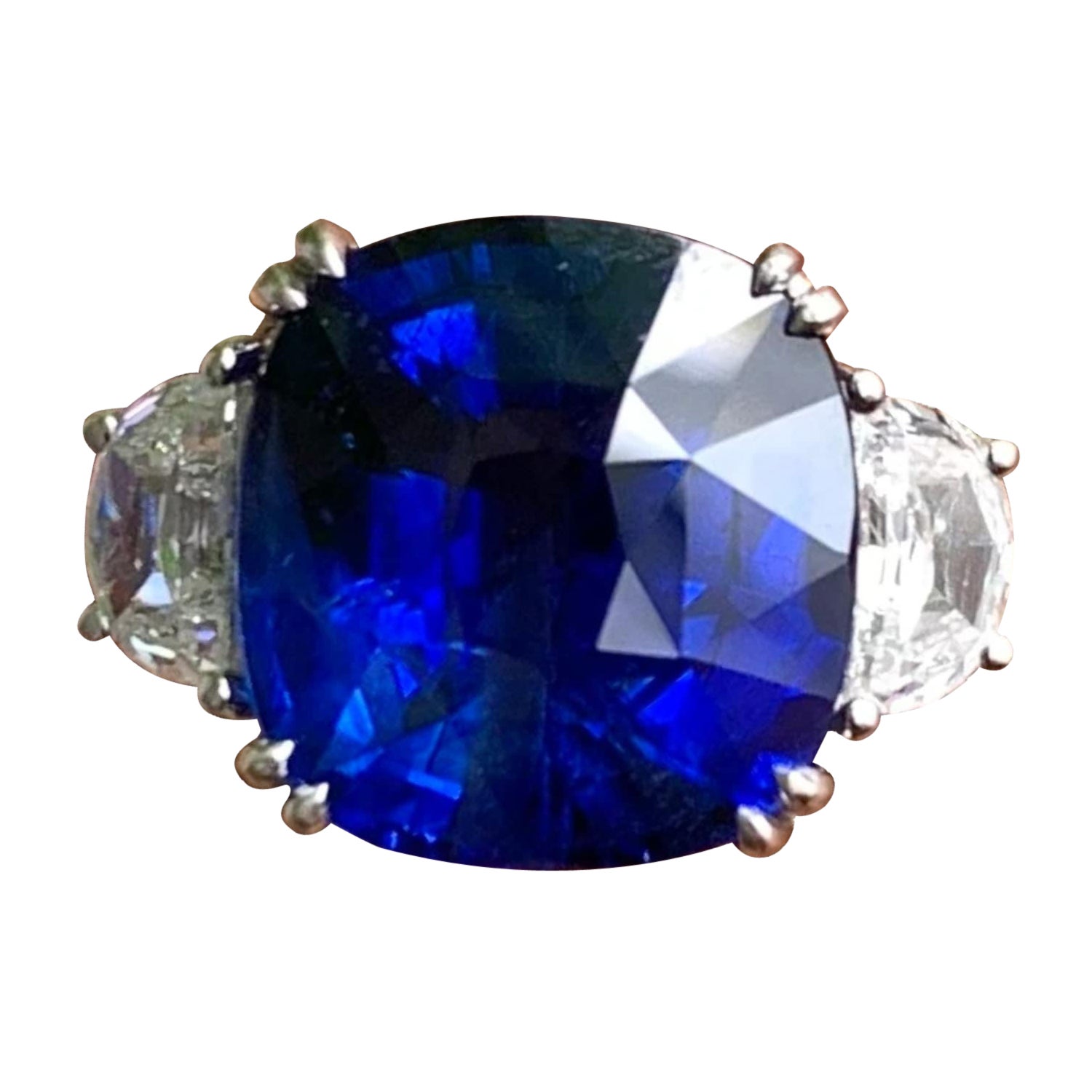 Magnificent 13.48 Carat Blue Sapphire Three Stone Ring in 18K White Gold For Sale