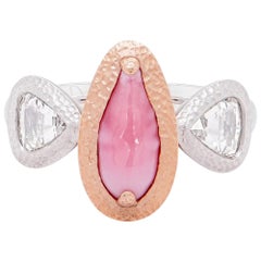 1,42 Karat Caribbean Conch Perle & 0,60 Karat Weißer Diamant 18K Solitär Ring