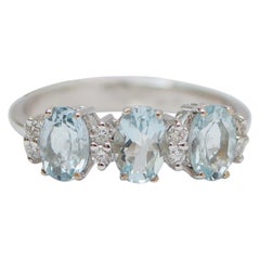 Aquamarine, Diamonds, 18 Karat White Gold Ring.