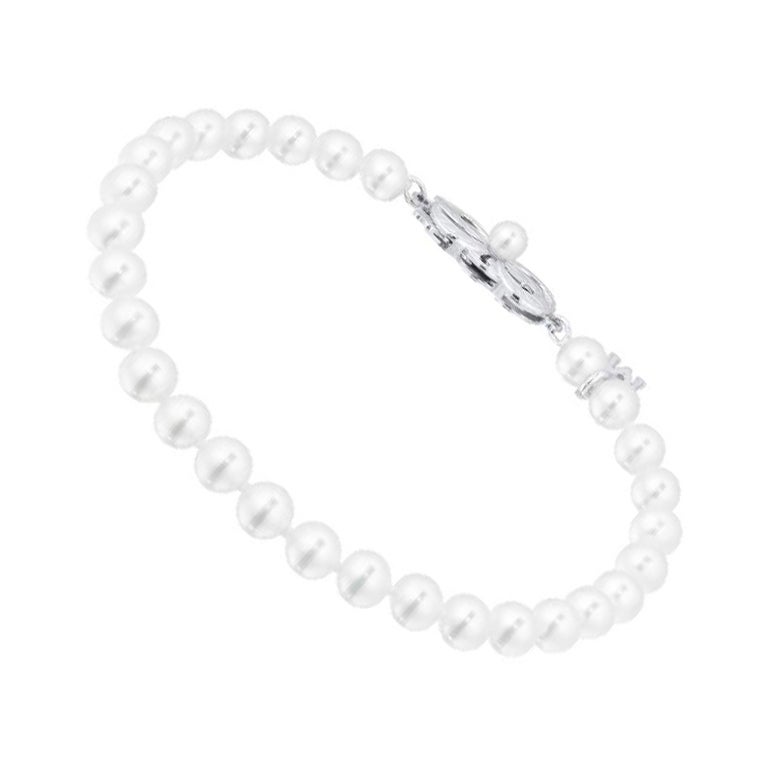 Mikimoto - Bracelet collection classique de perles d'Akoya U55707 En vente  sur 1stDibs