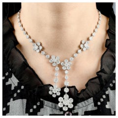 Pendientes Flor Diamante Natural 9.23 Quilates Oro Blanco 14 Kilates Joyería Artesanal
