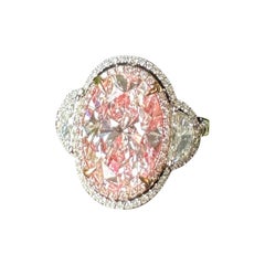 Used  Rare GIA Certified Type 2A I Flawless 6.00 Carat Natural Pink Oval Diamond Ring