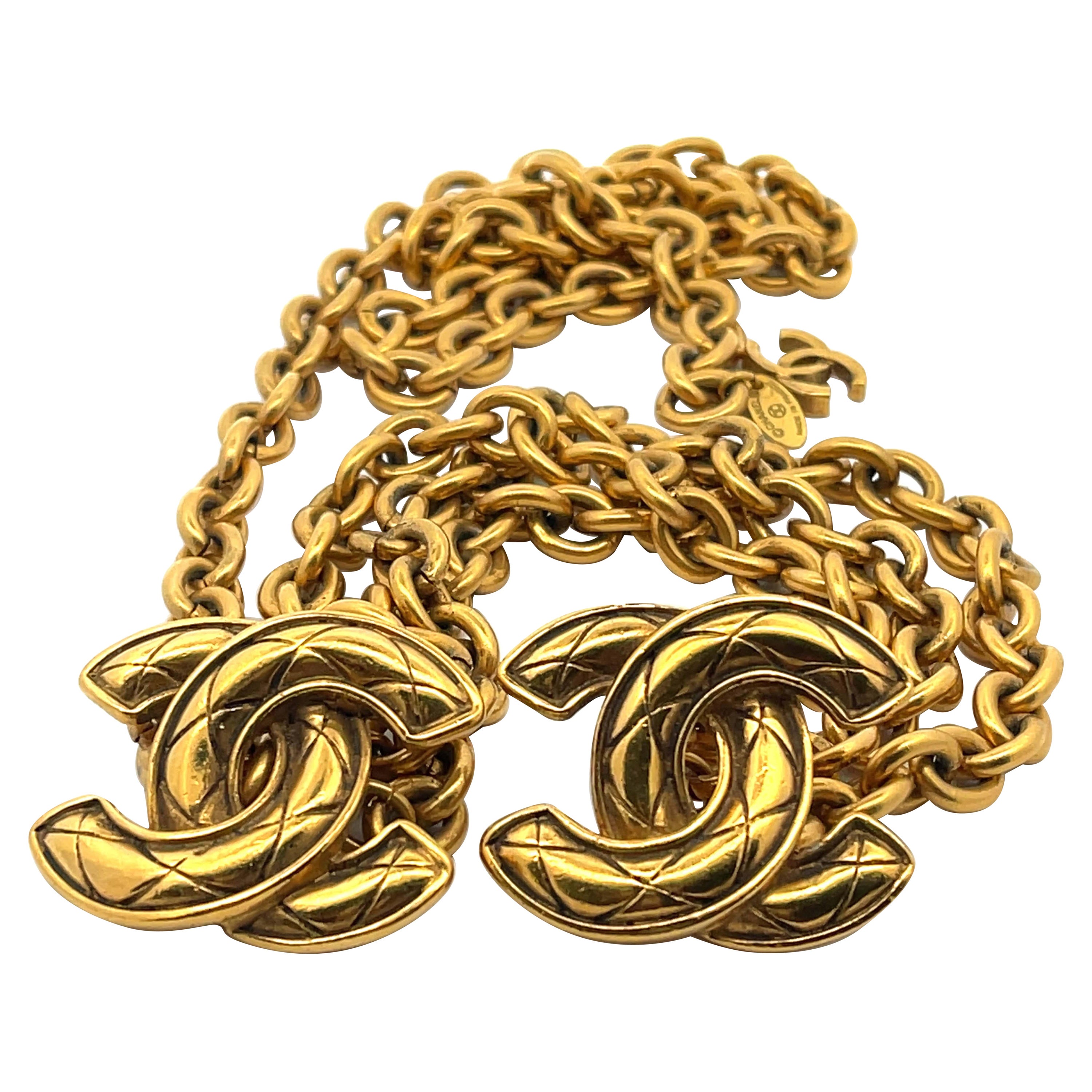 Vintage CHANEL Gold Toned No 19 Perfume Chain Necklace For Sale at 1stDibs