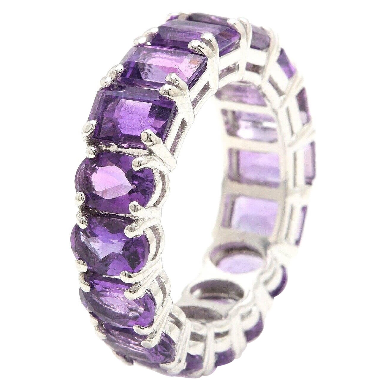 8.00 Carats Exquisite Natural Amethyst 14K Solid White Gold Ring For Sale