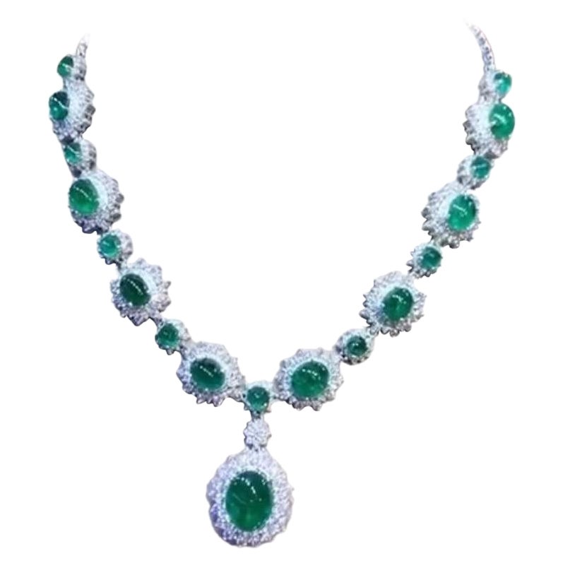 AIG Certified 46.80 Ct Zambian Emeralds  13.00 Ct Diamonds 18K Gold Necklace For Sale