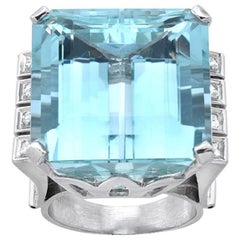 Large Aquamarine Diamond Gold Cocktail Ring