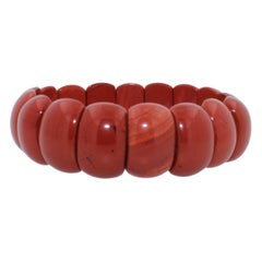 Bracelet fantaisie unique en cornaline rouge brunâtre et corail avec cabochon
