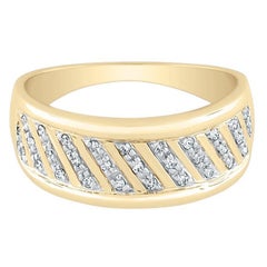 Anello a fascia con diamante diagonale in oro giallo 10K