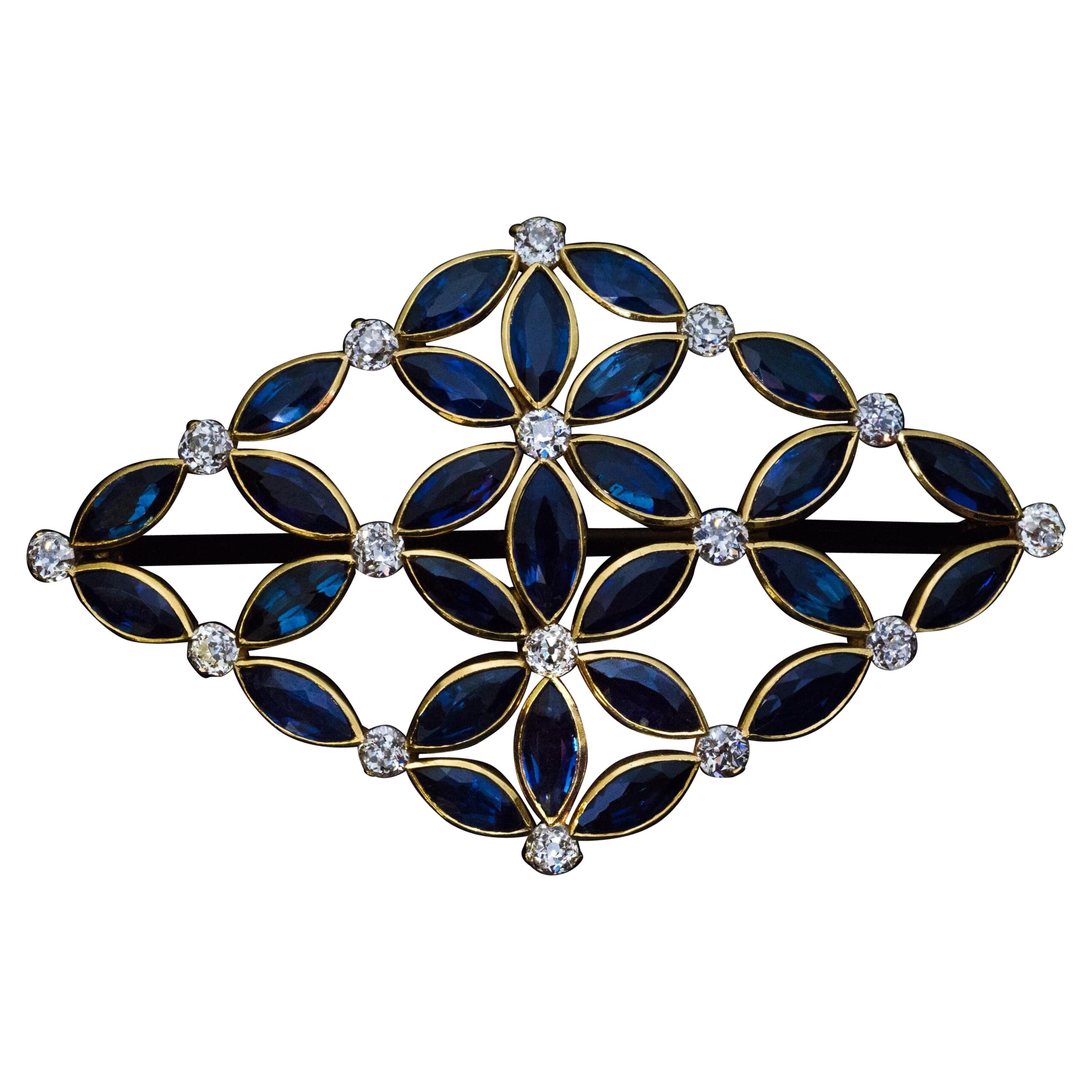 Grande broche ancienne en or avec saphir et diamants en vente