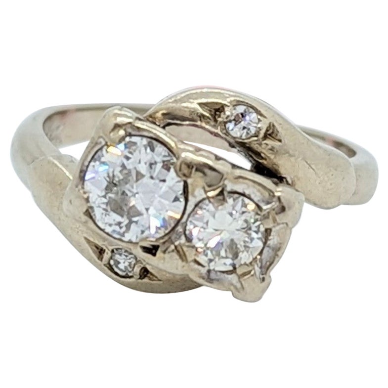 White Diamond Round Ring in 14K White Gold For Sale