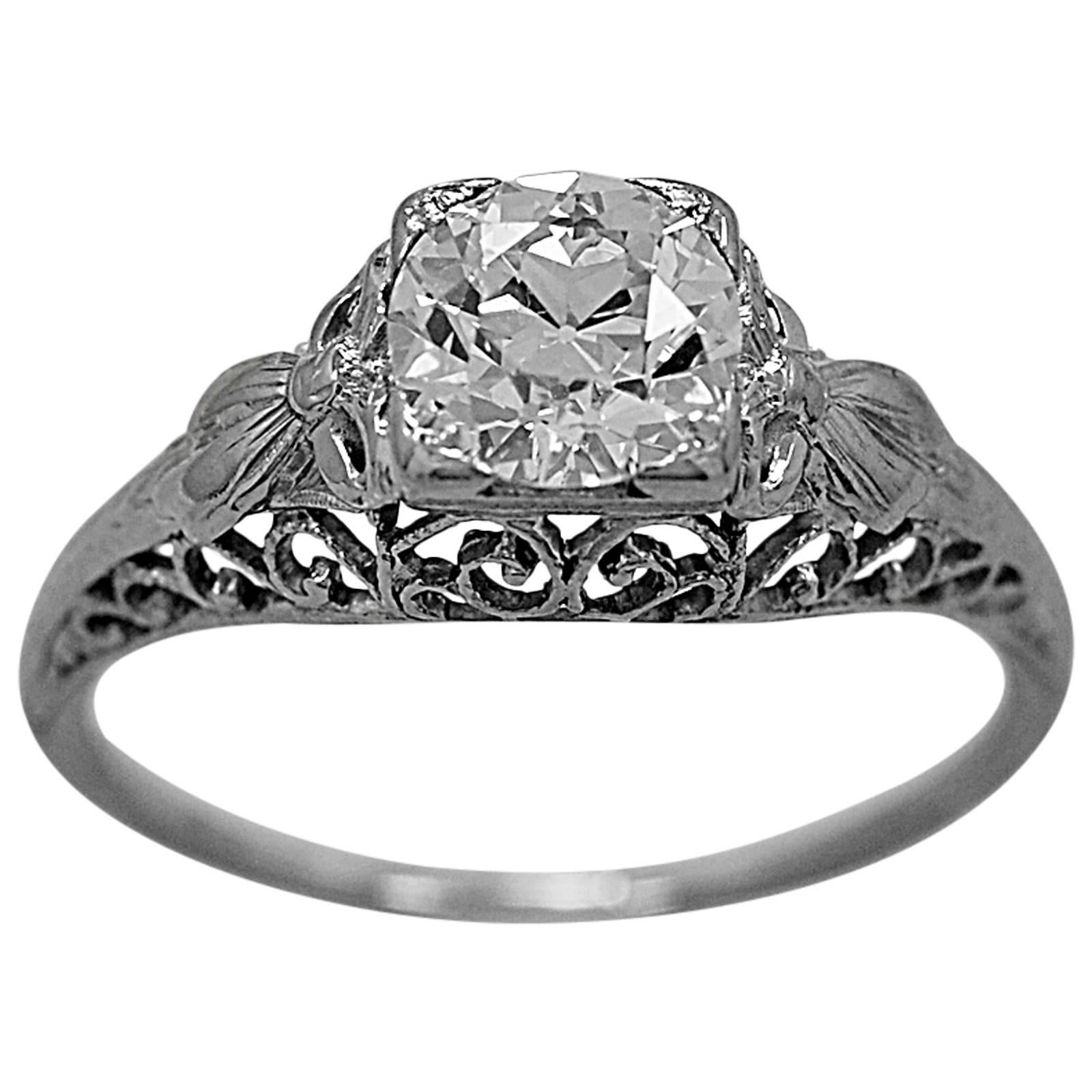 Art Deco 1.07 Carat Diamond Gold Engagement Ring 