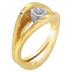 Ring „Reflections“ aus 18 Karat Gelbgold mit Diamanten