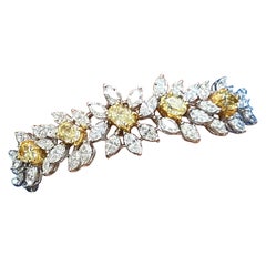 Bracelet jonc en or blanc et jaune 18 carats avec diamants jaunes et diamants blancs de 9,85 carats