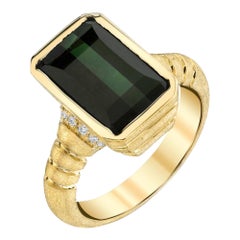 Illusion Cut Green Tourmaline and Diamond Ring in 18k Yellow Gold