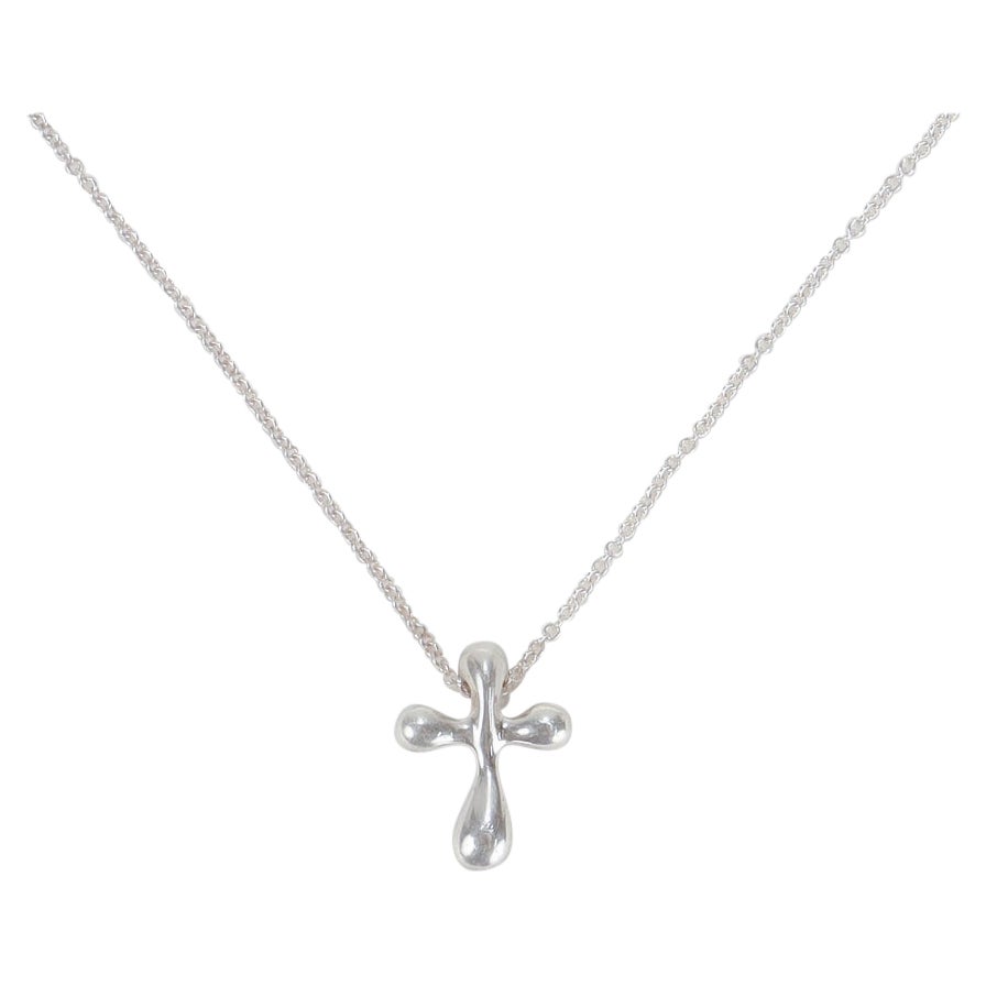 Tiffany & Co. Elsa Peretti Sterling Silver Pendant Cross Necklace For Sale