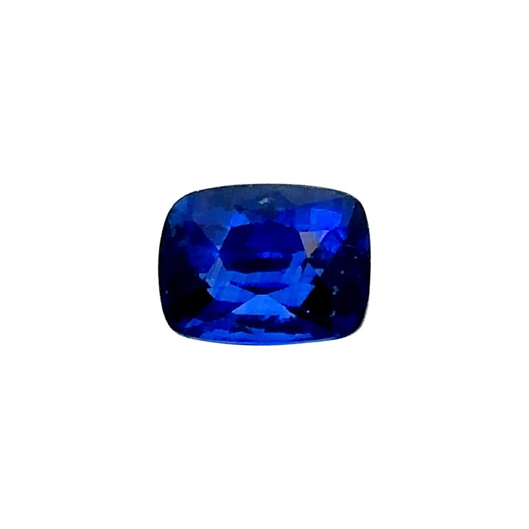 Saphir bleu certifié AIGS de 5,05 carats (chauffé) en vente