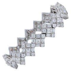 White Diamond Asscher & Emerald Cut Bracelet in 18K White Gold