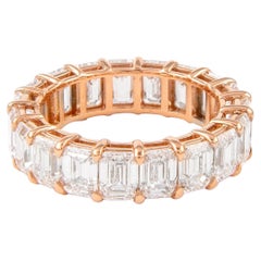 Alexander Beverly Hills, bague d'éternité en or rose 18 carats avec diamants taille émeraude 8,08 carats