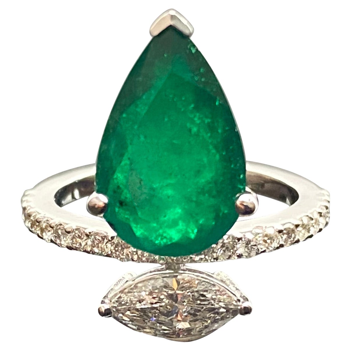 Certified 3.66 Carat Pear Shape Emerald and Diamond Cocktail Ring For Sale