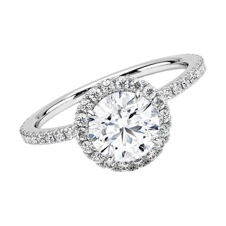 Beauvince GIA Certified 1.00 Carat Round HVS2 Halo Engagement Ring For Sale