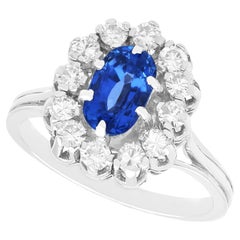 Bague grappe vintage en or blanc 18 carats avec saphirs basaltiques de 2,36 carats et diamants