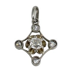 Viktorianischer Anhänger aus 18 Karat Gold mit Diamanten im alten Minenschliff im Rosenschliff