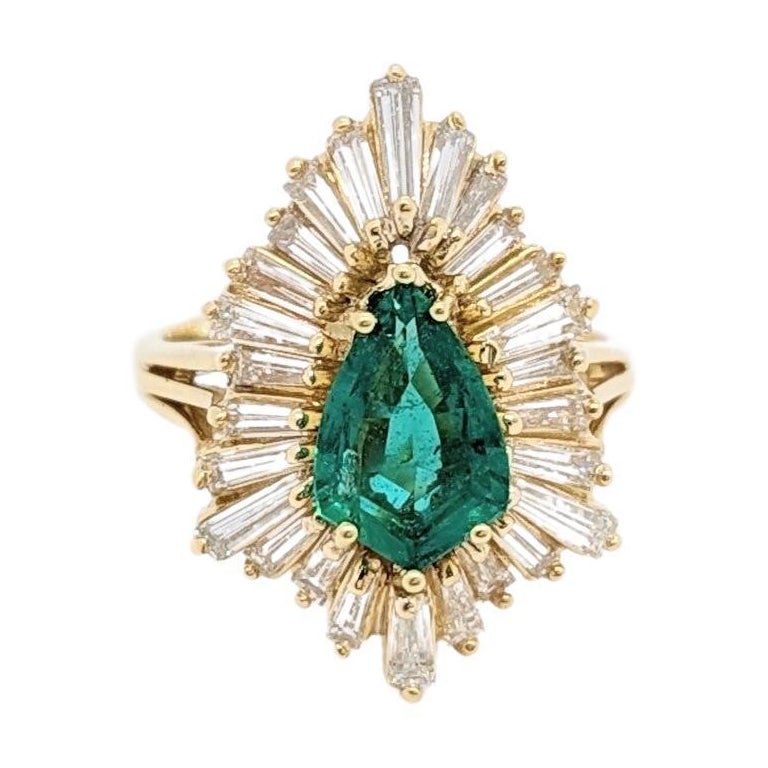 Emerald Pear Shape and White Diamond Cocktail Ring in 18K Yellow Gold For Sale