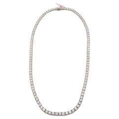 Collier de tennis rond en or blanc 14 carats avec diamants blancs