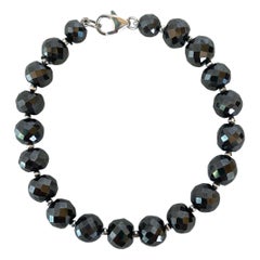 Marina J. Bracciale da uomo con spinello nero e perline sfaccettate in argento rodiato