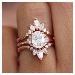 Einfacher ovaler Diamant-Verlobungsring mit Ringschutz Isabella und Danielle