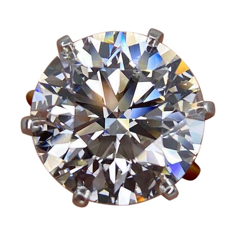 GIA Certified 10 Carat Platinum Round Brilliant Cut Diamond Engagement Ring