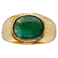 Used 18kt Unisex Emerald Ring
