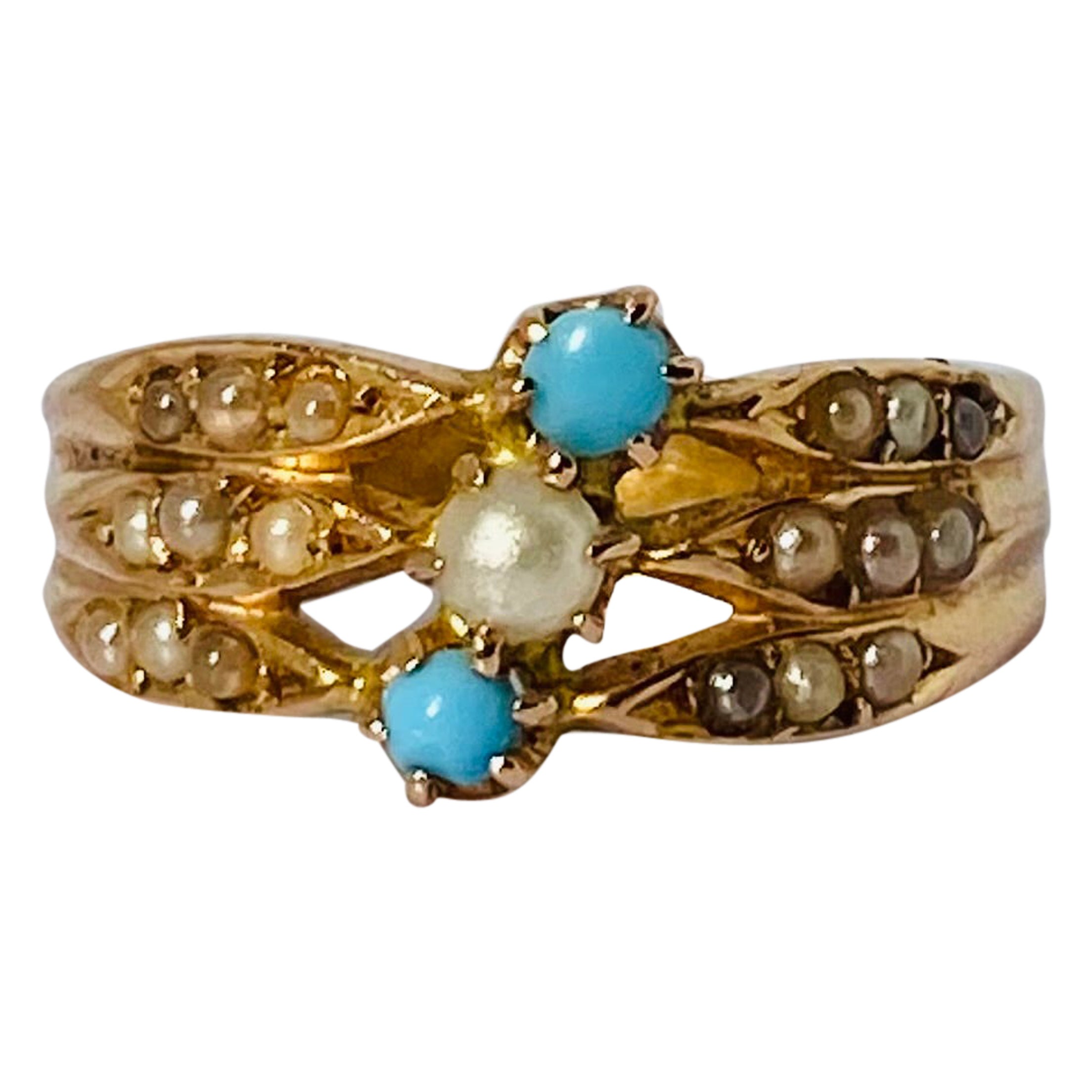Antique ring with turquoise & seed pearls from 1890, 18 carat gold For Sale