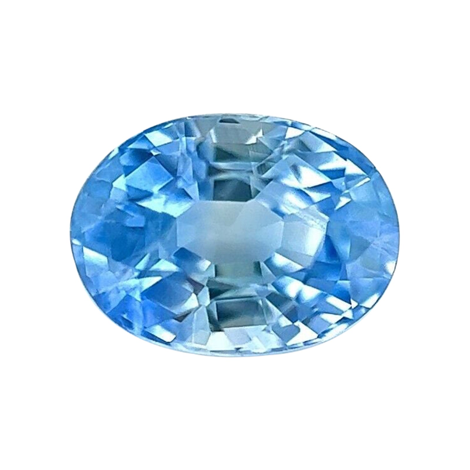 Saphir de Ceylan bleu clair taille ovale non serti naturel de 1,12 carat VS