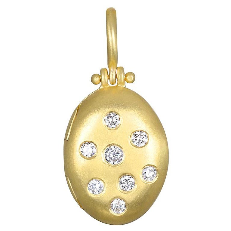 Kleines ovales Faye Kim-Medaillon aus 18 Karat Gold und Diamanten .21 TCW im Angebot