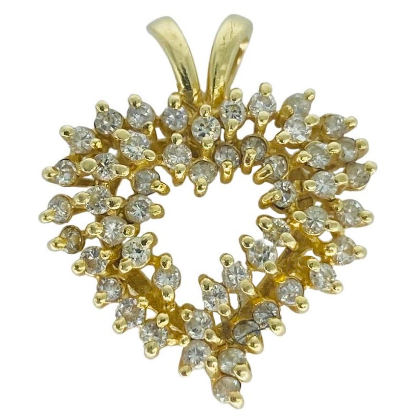 Pendentif cœur vintage en or 14 carats avec diamants de 1,50 carat en vente