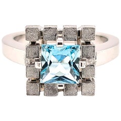 Bague "Cube" en or blanc 18ct et aigue-marine