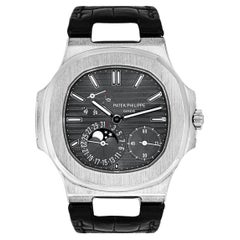 Patek Philippe Nautilus 5712G-001