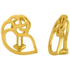 Etienne Perret Gold Seashell Clip 18K Gold Earrings