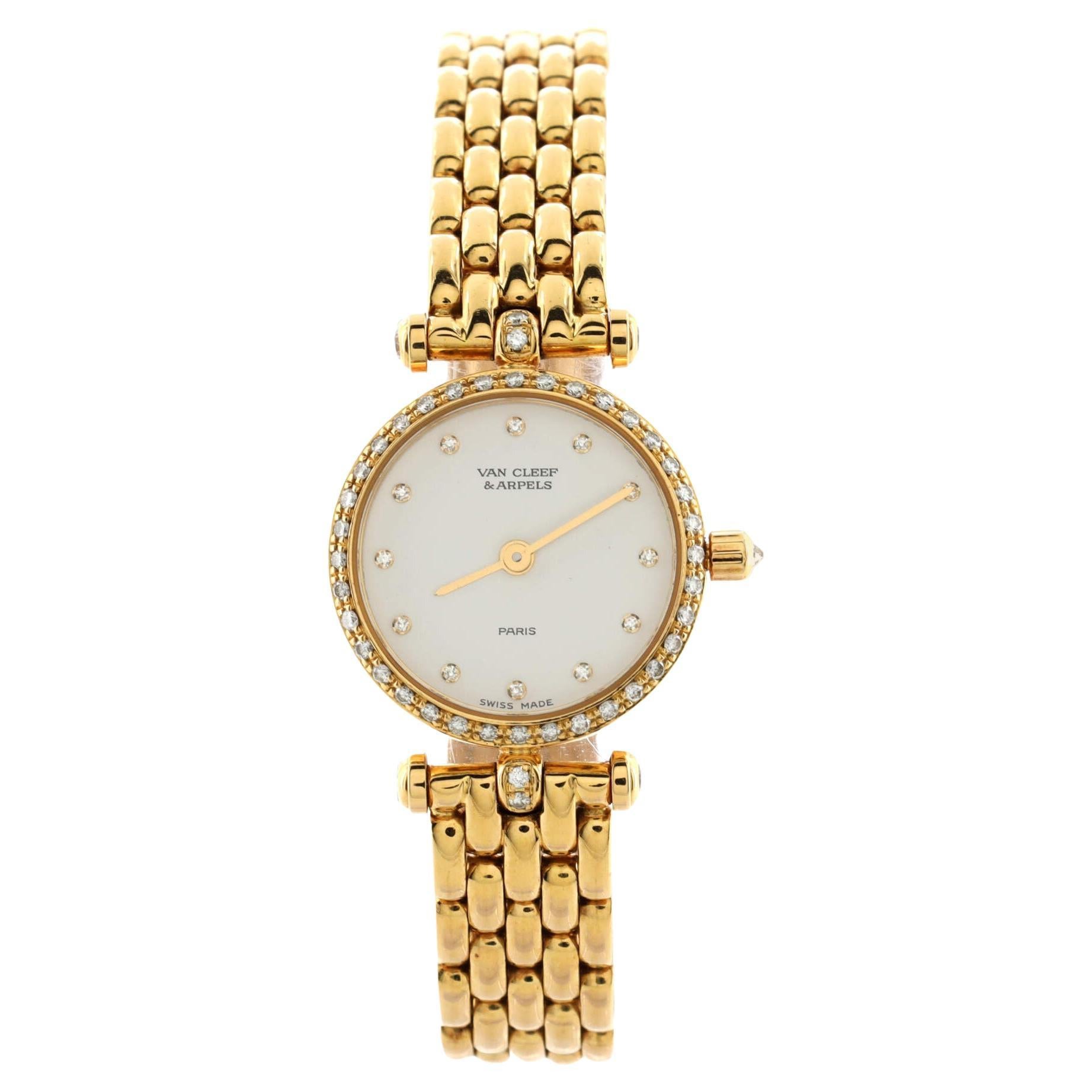 Van Cleef & Arpels Classique Quartz Watch Yellow Gold with Diamond Bezel For Sale