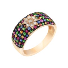 Natkina, bague cocktail en saphir précieux, tsavorite, rubis et diamant étoilé