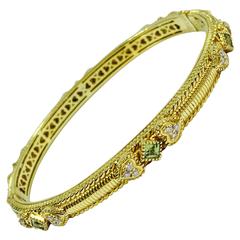 Judith Ripka Romance Diamond Peridot Gold Hinged Bangle Bracelet
