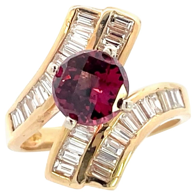 Contemporary 14K Yellow Gold Ring W/ Garnet & Baguette Diamonds  For Sale