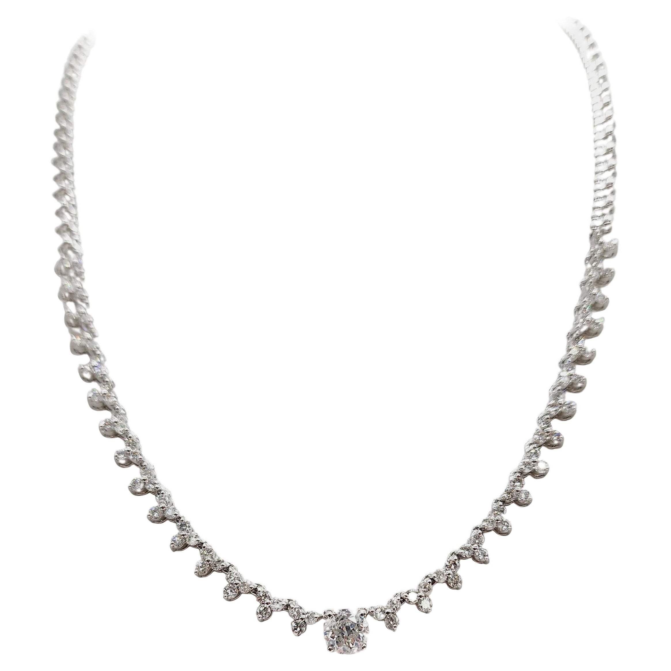 3.81 Carats Diamond Flower Shape White Gold Necklace 14 Karat 16''