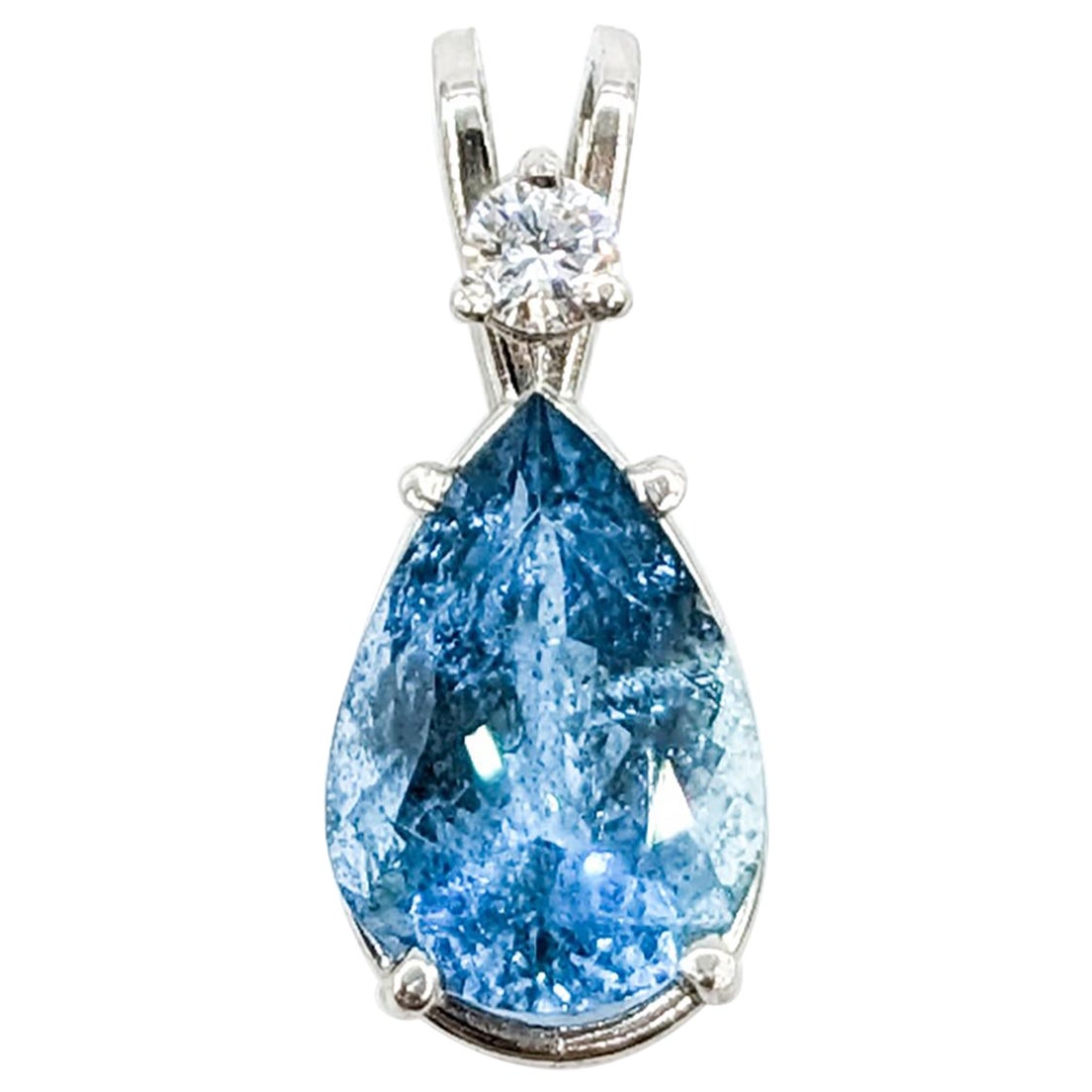 Vibrant 3.4ct Aquamarine & Diamond Platinum Pendant For Sale