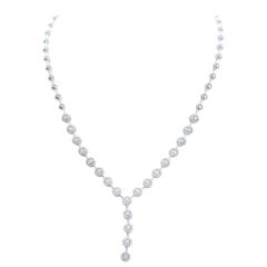 Diamanti, collana in oro bianco 18 carati.
